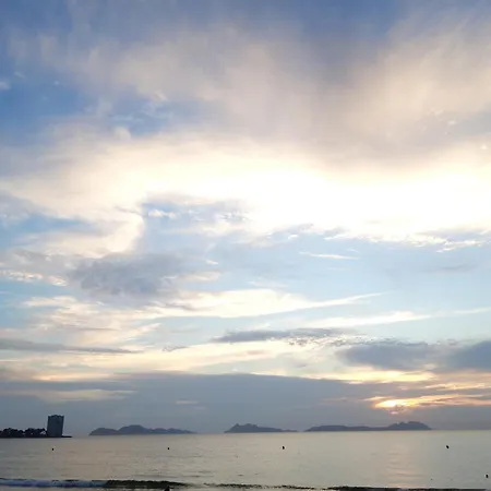 Apartment Atico En La Playa De Samil Vigo