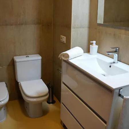 Διαμέρισμα Atico En La Playa De Samil