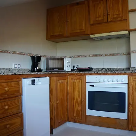 Atico En La Playa De Samil Apartmán