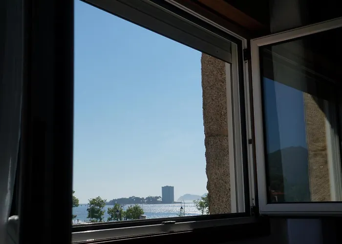 Atico En La Playa De Samil * Vigo