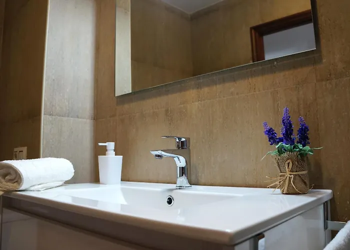 Atico En La Playa De Samil Apartmán