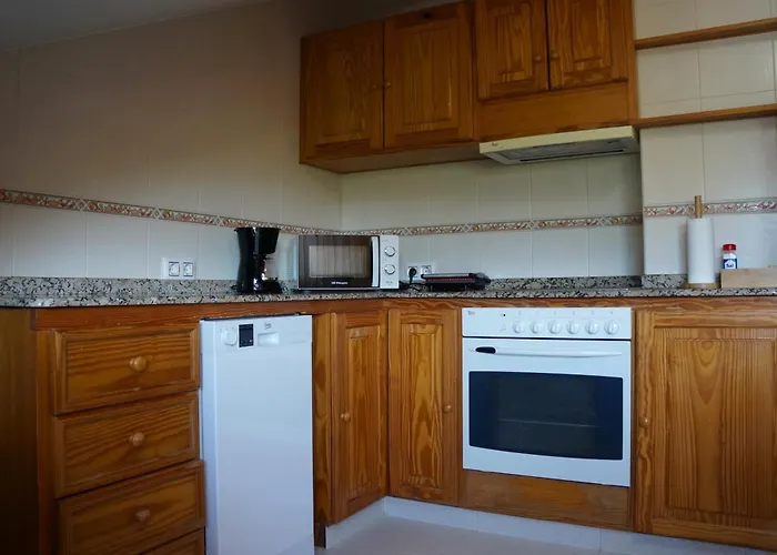 Atico En La Playa De Samil Apartmán